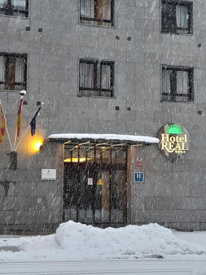 Hotel & Spa Real جاكا المظهر الخارجي الصورة