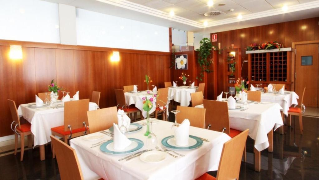 Hotel & Spa Real جاكا المظهر الخارجي الصورة
